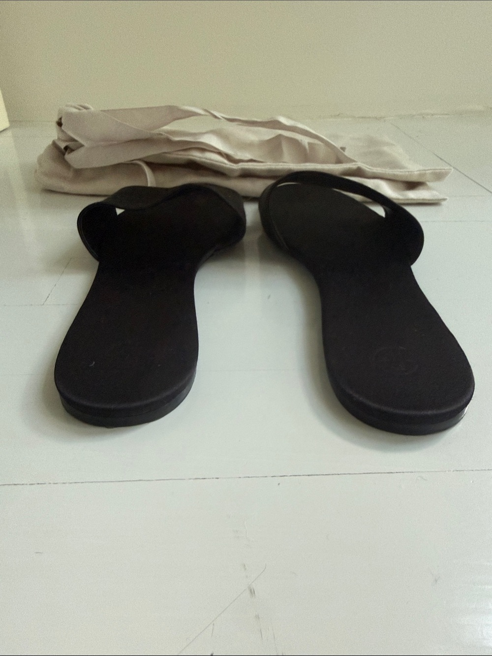 The Row Satin Slides Black 38.5 - Picture 5 of 7